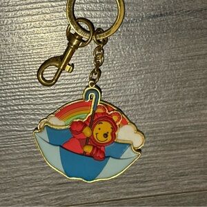 ❤️Colorful Loungefly Winnie the Pooh Bear Keychain with Umbrella
